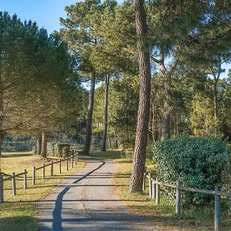 Kompleks wypoczynkowy Village Club Mileade La Palmyre 4*