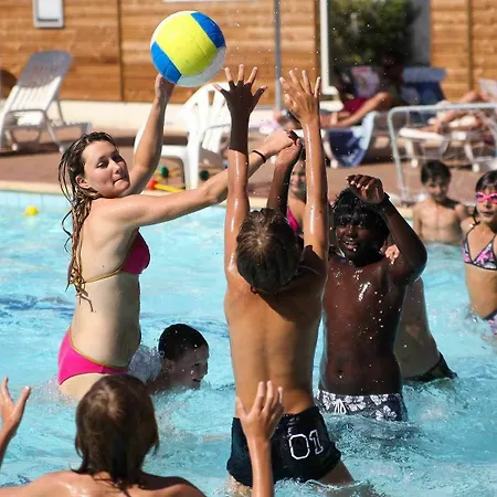 Village Club Mileade La Palmyre Tatil parkı 4*